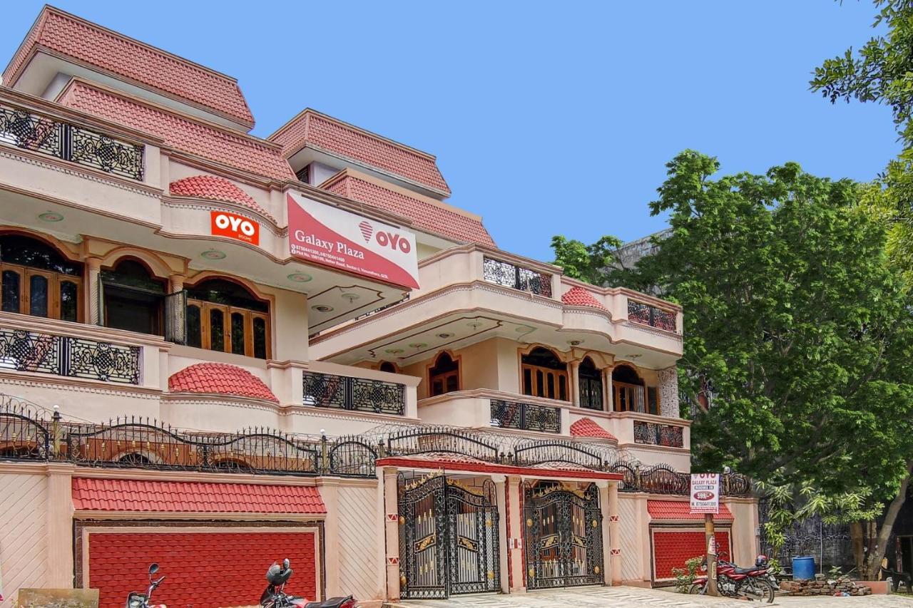 Oyo Galaxy Plaza Hotel Ghaziabad Ngoại thất bức ảnh
